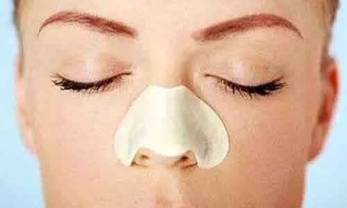 去黑头的“误区”和正确去黑头的方法